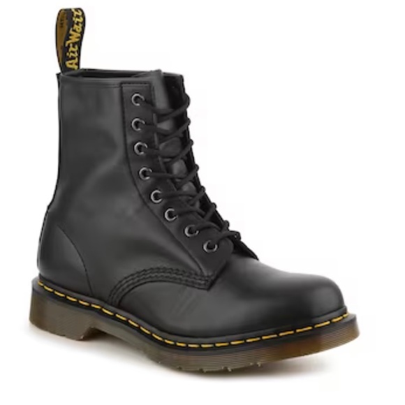 Dr. Martens Women’s Sz Women's 6  1460 8 Eye  Leather Combat Boot $170 - Picture 1 of 14